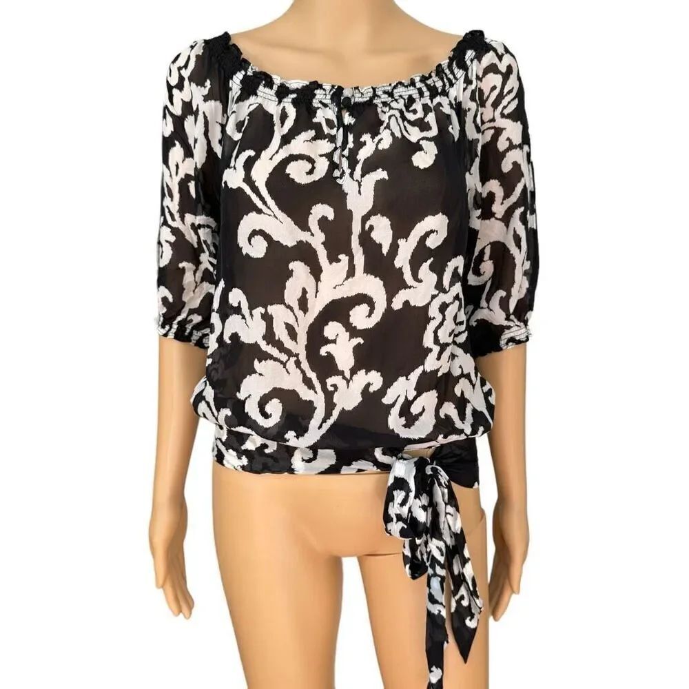 White House Black Market Womens 100% Silk Blouse Floral Cold Shoulder size XS